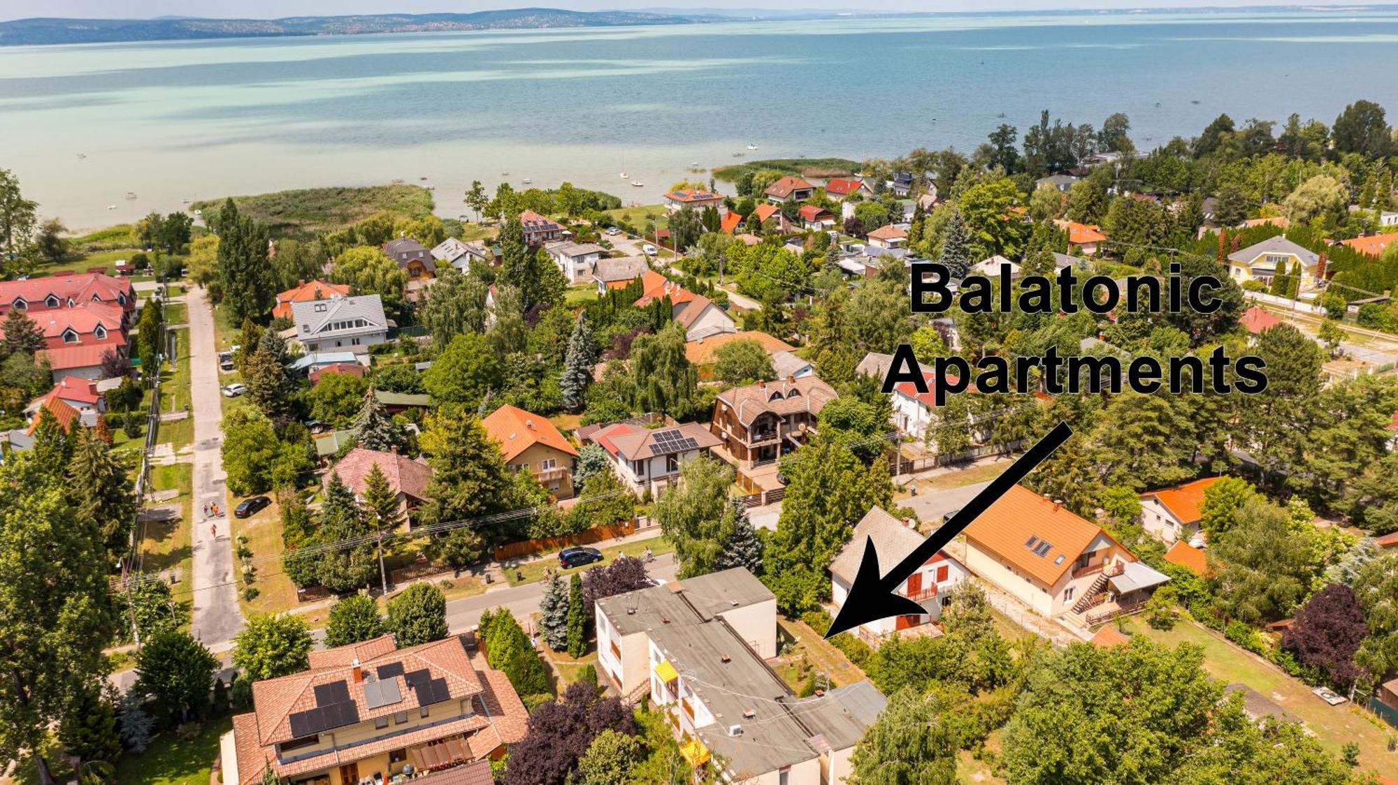 Balatonic Retro Apartamento Zamárdi Exterior foto